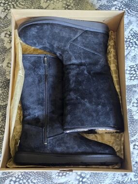 NWOT UGG Women's Sumner Black Suede Side Zip Tall Boots Size 11